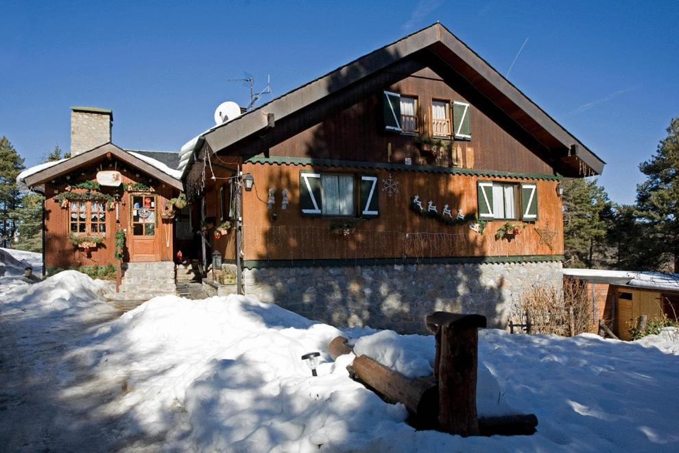 Niu Dels Falcons Bed and Breakfast La Molina  Esterno foto